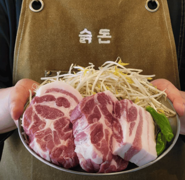 슭돈 이대역본점 삼겹살